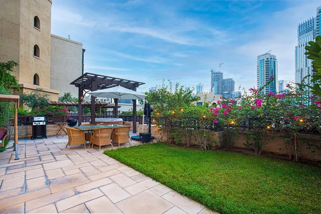Lägenhet Tranquil Oasis- 2Bedroom, Connected To Dubai Mall