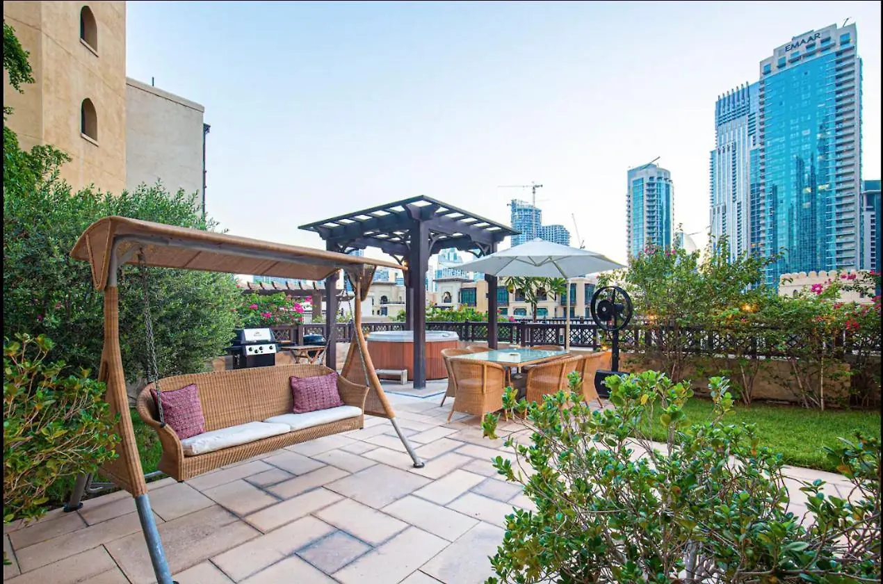 Tranquil Oasis- 2Bedroom, Connected To Dubai Mall Apartment
