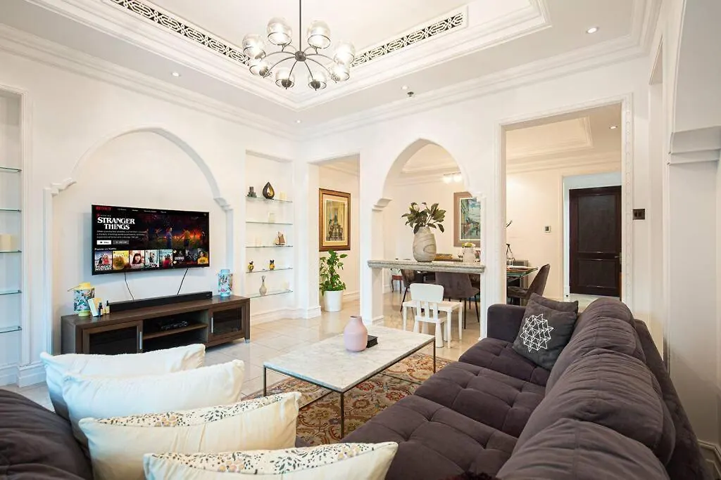 Tranquil Oasis- 2Bedroom, Connected To Dubai Mall Apartment